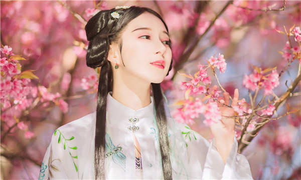隆子供卵试管婴儿：助您实现家庭梦想的科学方案